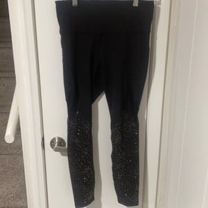 Size: Medium Black Leggings Old Navy Go Dry Active